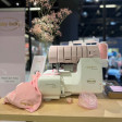 baby lock Enlighten - Edition Limitée Blossom + Lot cadeaux | Garantie 10 ans | En stock !